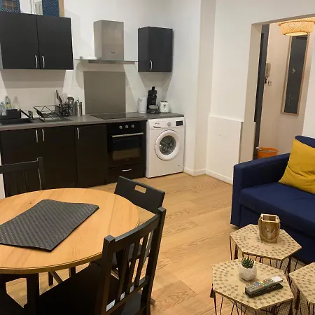 Elegance Abordable : Rdc Proche De La Plage *